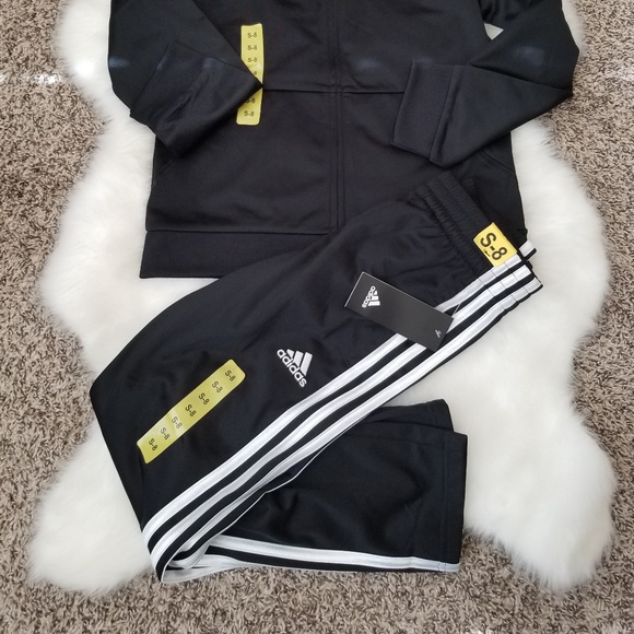 SOLD Kids Adidas track suit - Picture 3 of 3
